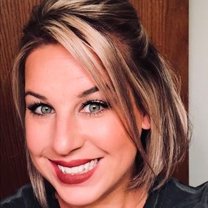 Meet your Posher, Kristin